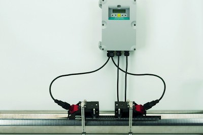 Ultrasonic Clamp-on Flowmeter